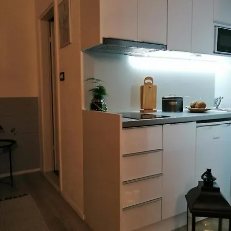 Zeljko Ravlic Apartment Makarska